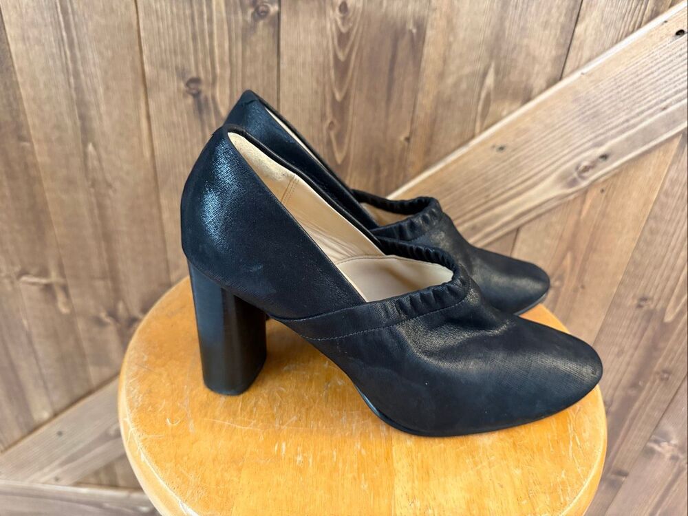Clarks Women’s Size 7 M Black Shimmer Ruched Block Heel Pumps